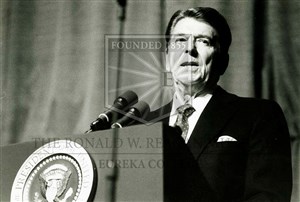 Image description is not available for 1984.114